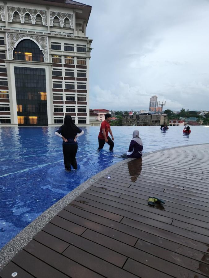 Nusa Luxurious Suite Kota Bharu Exteriör bild