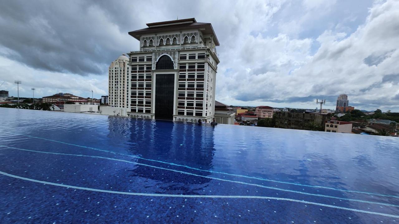 Nusa Luxurious Suite Kota Bharu Exteriör bild