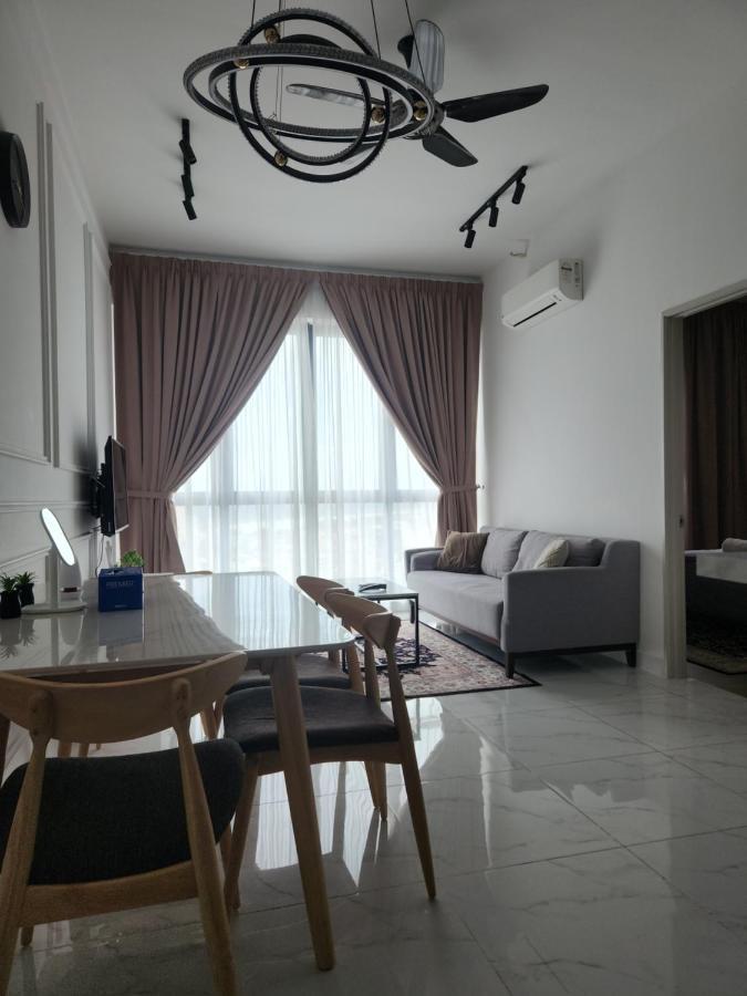 Nusa Luxurious Suite Kota Bharu Exteriör bild